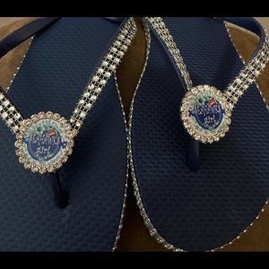 Seahawks girl sandals